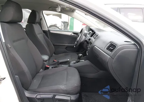 2015 Volkswagen Jetta 1.8T Se from USA, damaged, VIN 3VWD17AJ7FM352185